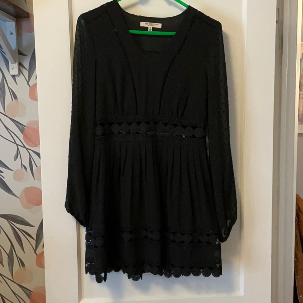 Long sleeve lace detail dress with cutouts